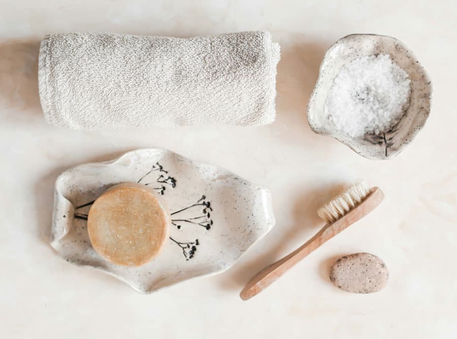 9 эффективных способов отшелушивания для идеально гладкой кожи.